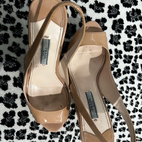 Prada Classic Cork Patent Tan Platform Slingback Heels - Picture 2 of 3